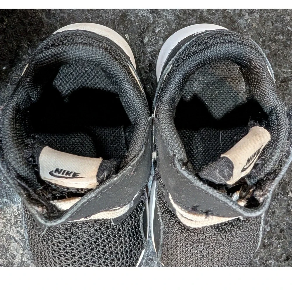 Nike md runner